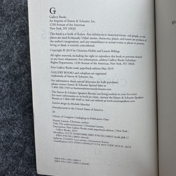 The Unhoneymooners by Christina Lauren Paperback Contemporary Romantic Comedy - Picture 8 of 8